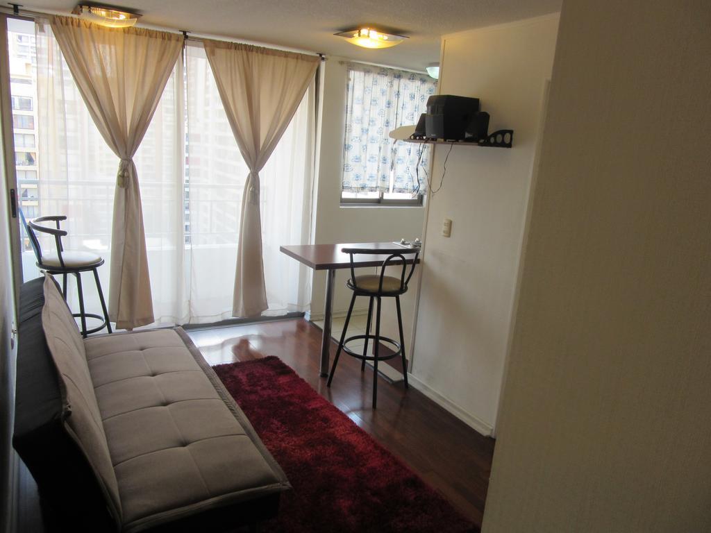 Апартаменты Departamento Paseo Bulnes Metro La Moneda Сантьяго Экстерьер фото