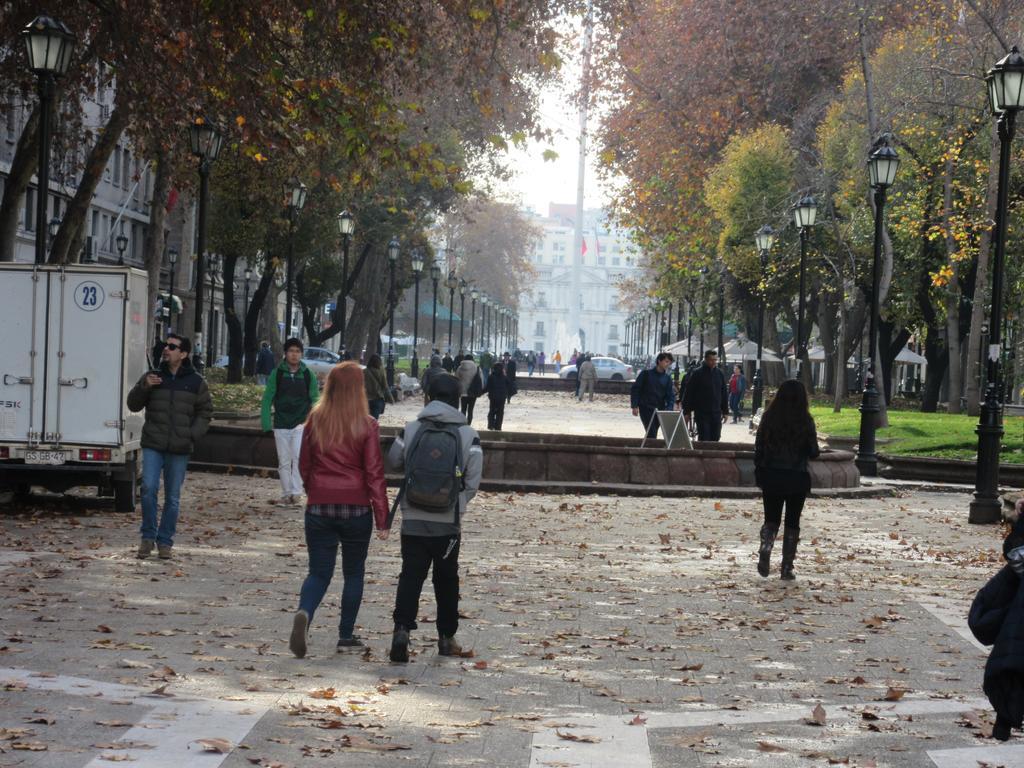 Апартаменты Departamento Paseo Bulnes Metro La Moneda Сантьяго Экстерьер фото